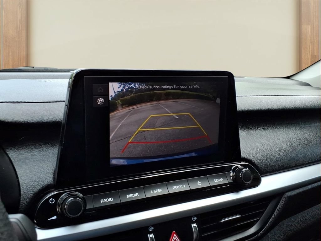 Used 2024 Kia Forte LXS w/ LXS Technology Package FWD image 5