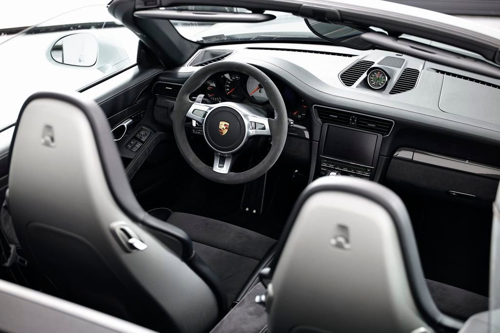 Certified 2015 Porsche 911 Carrera GTS RWD image 19