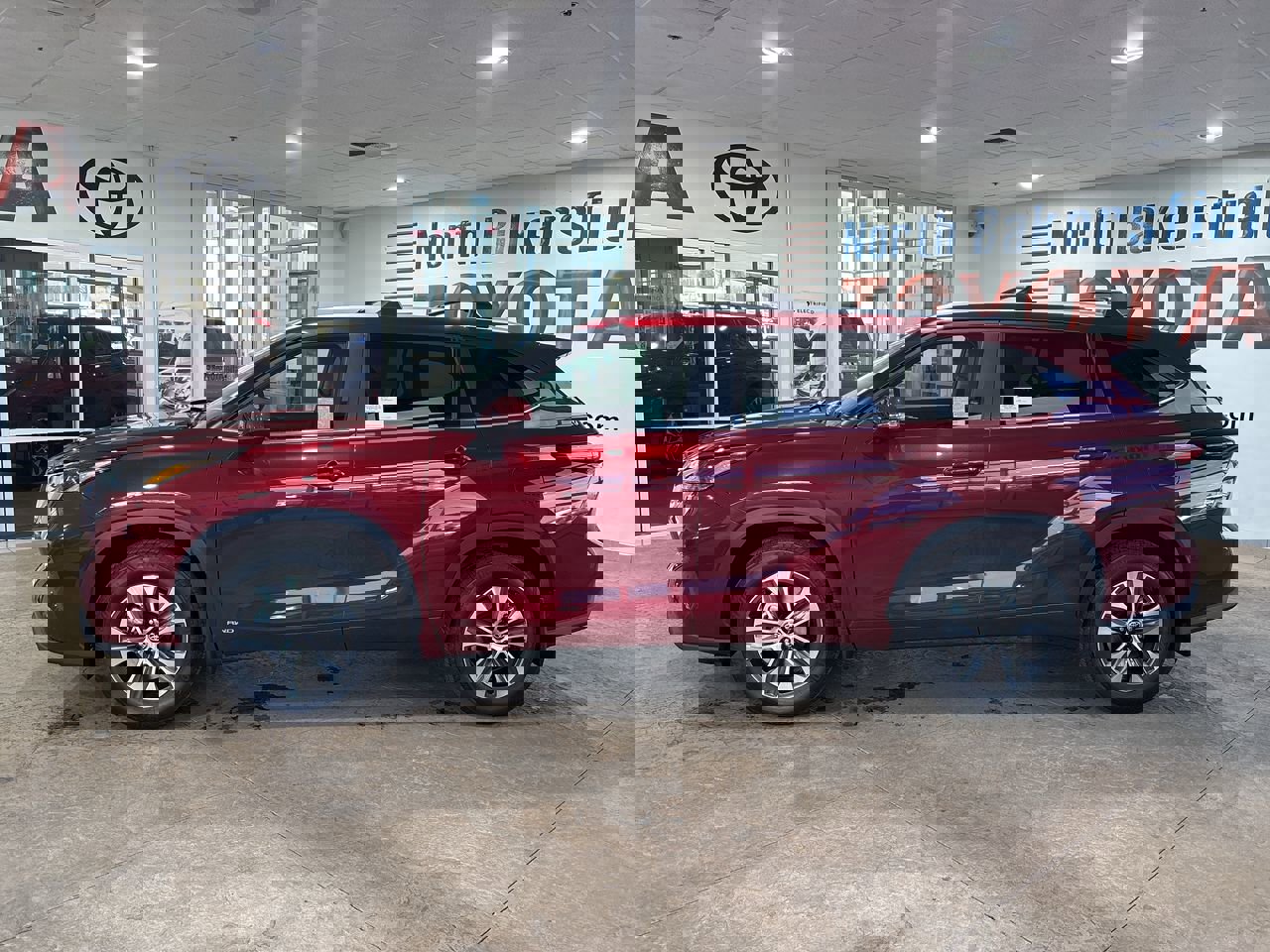 New 2026 Toyota Highlander XLE image 7