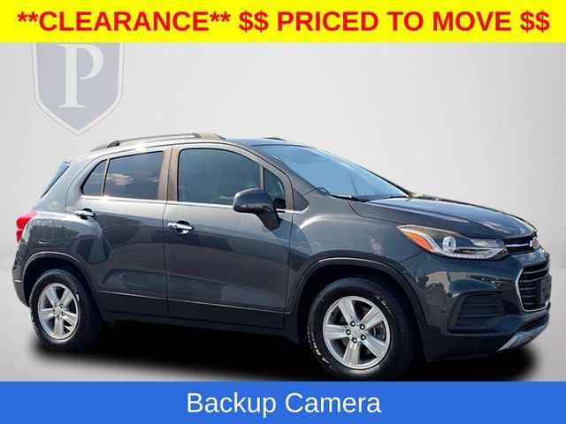 Certified 2017 Chevrolet Trax LT w/ LT Convenience Package FWD image 2