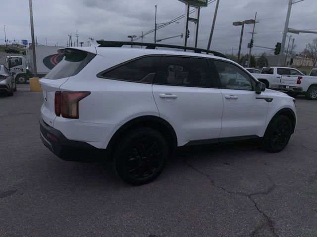 Used 2023 Kia Sorento S w/ Panoramic Sunroof Package image 11