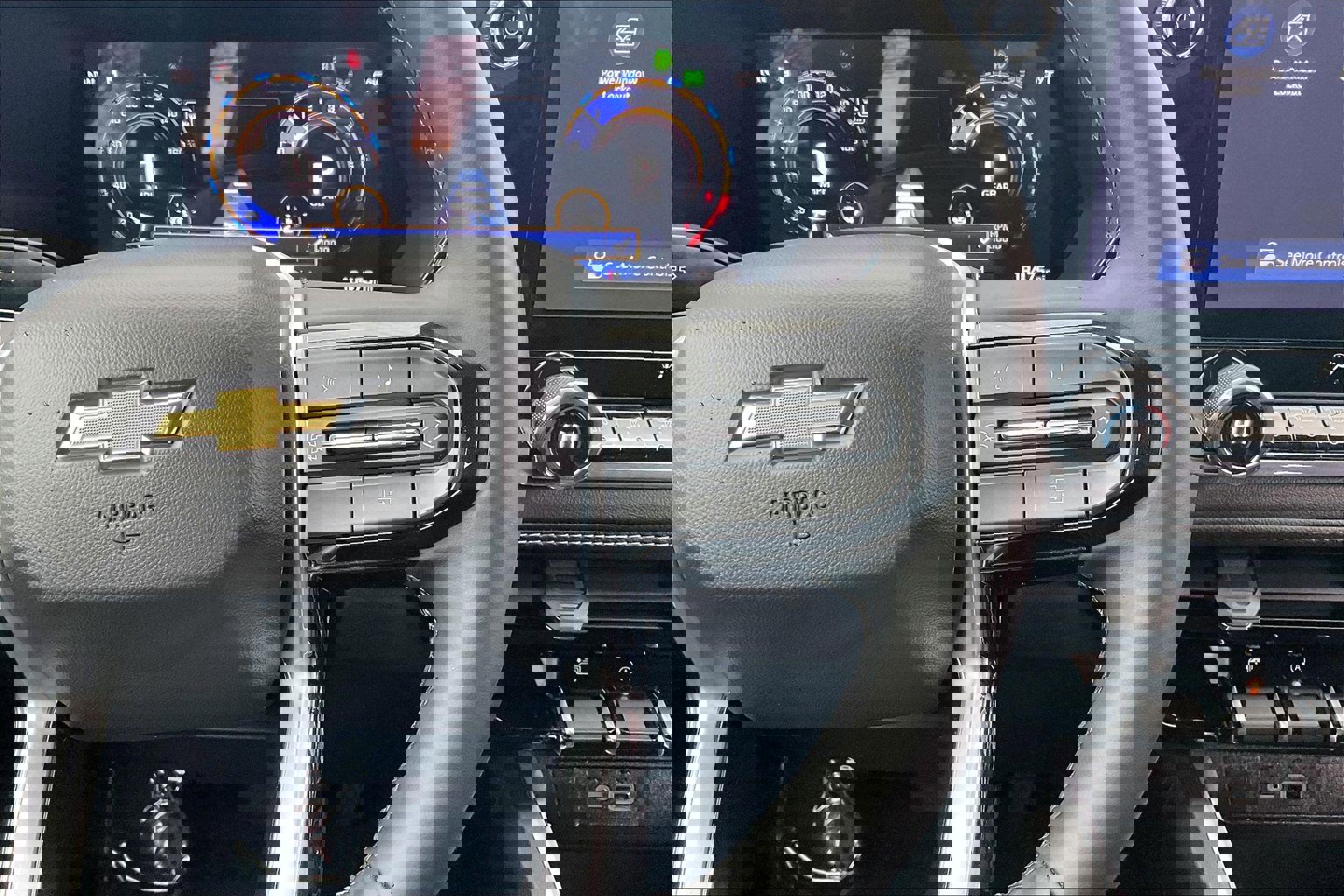 Used 2024 Chevrolet Colorado LT w/ LT Convenience Package image 24