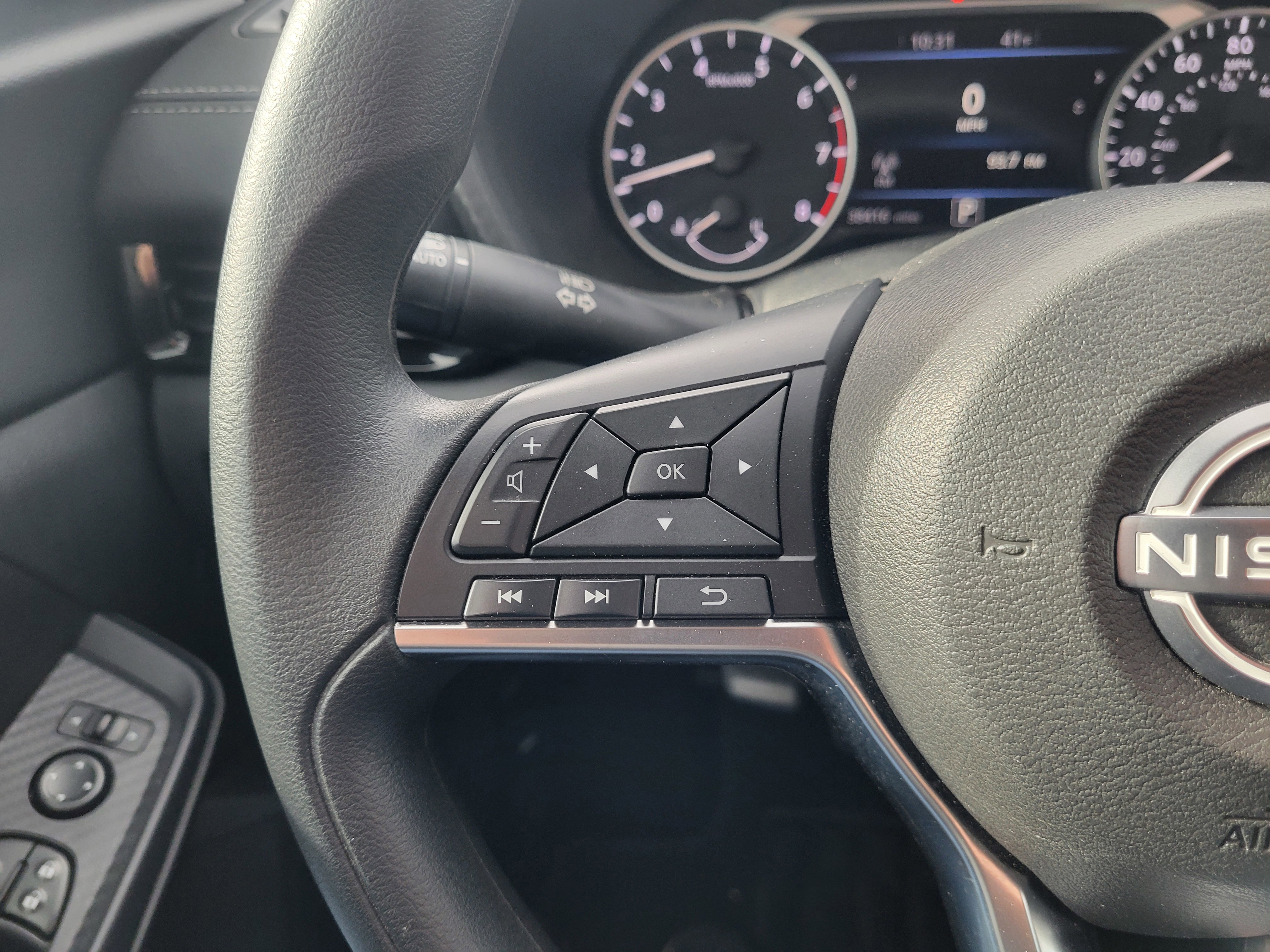 Used 2024 Nissan Sentra SV image 24