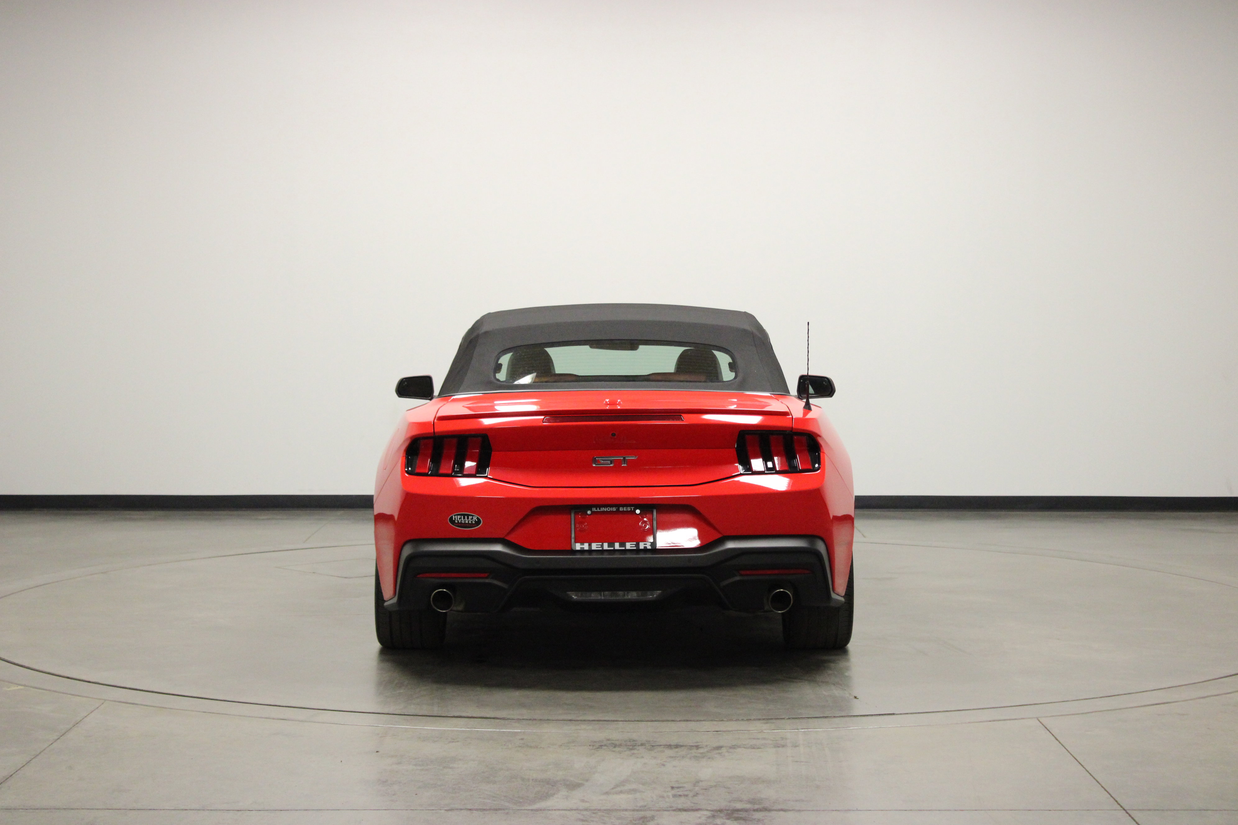 Used 2024 Ford Mustang GT Premium image 7