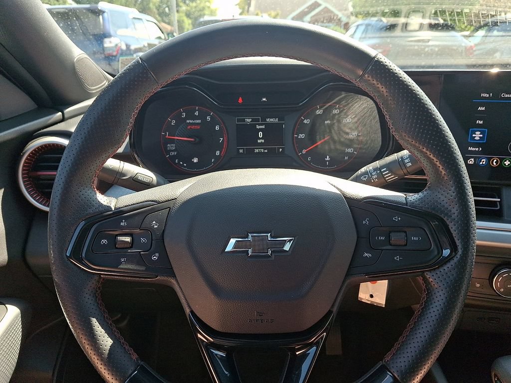 Used 2024 Chevrolet Trax RS FWD image 20