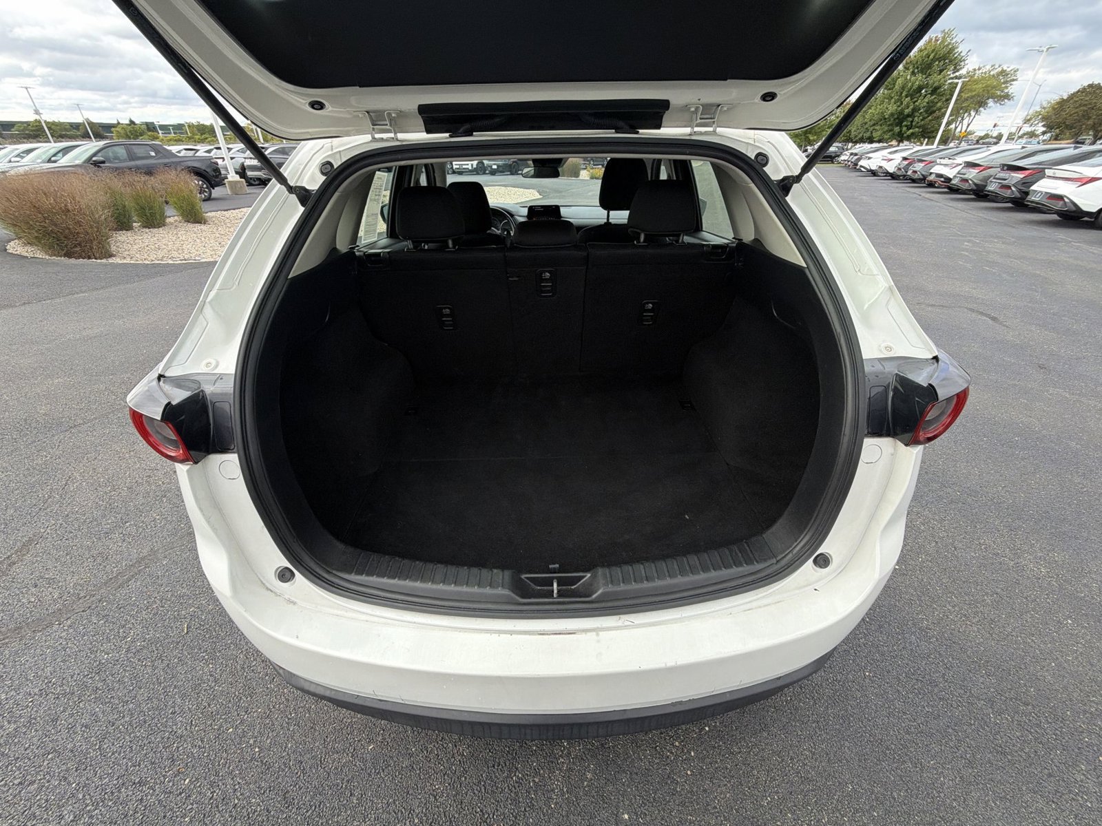 Used 2019 MAZDA CX-5 Sport FWD image 23