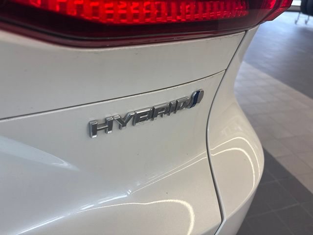 Used 2021 Toyota Venza LE AWD/4WD image 30