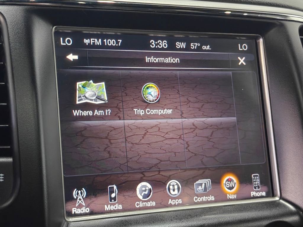 Used 2017 Jeep Grand Cherokee Trailhawk AWD/4WD image 32