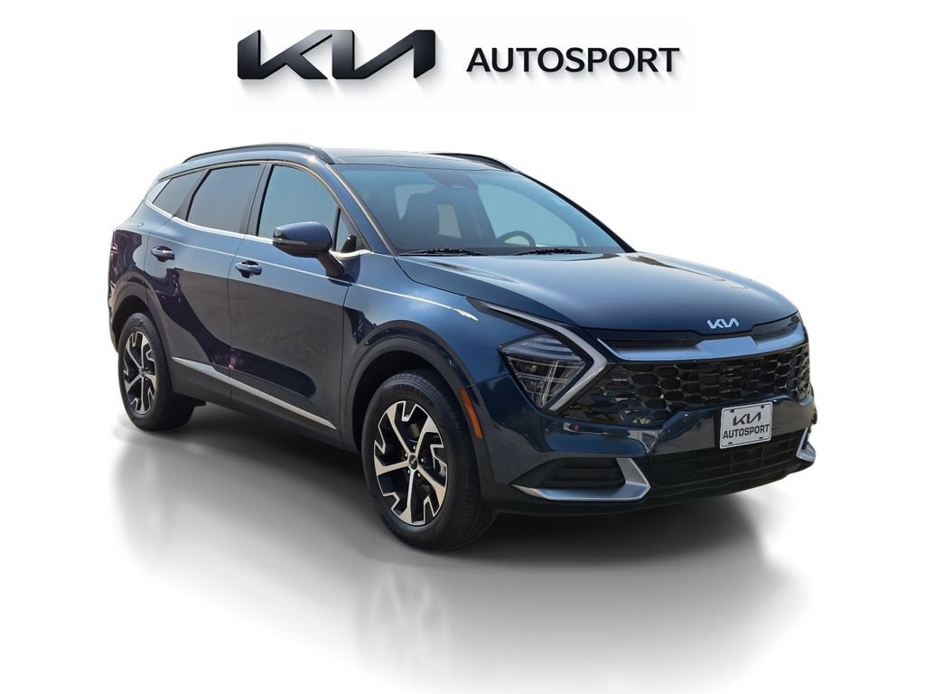 Certified 2025 Kia Sportage EX w/ EX Premium Package AWD/4WD image 3