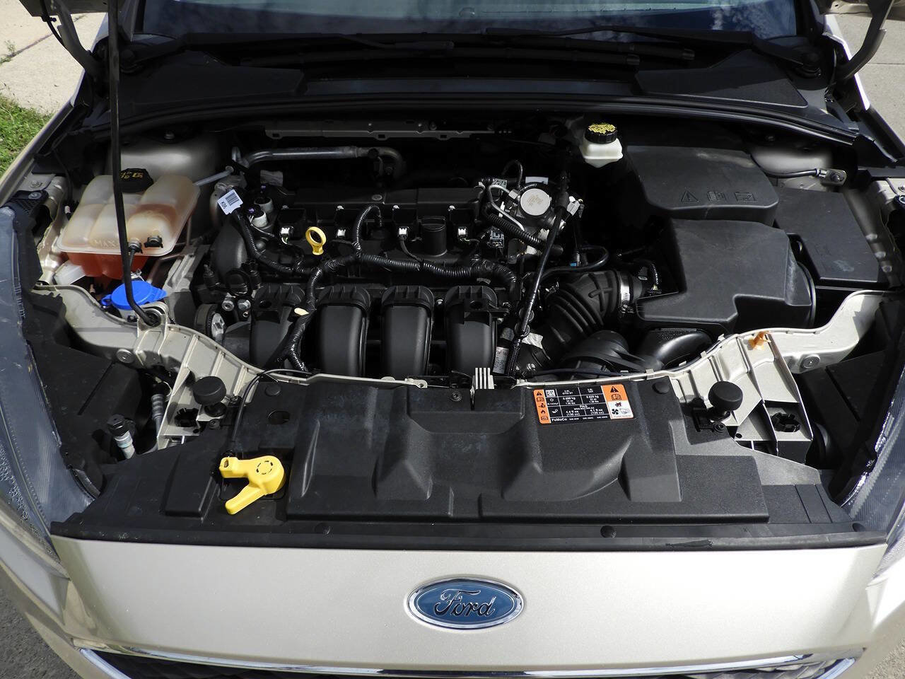 Used 2017 Ford Focus SE FWD image 41