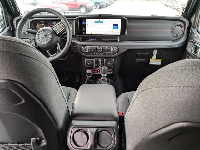 New 2026 Jeep Wrangler Unlimited Rubicon AWD/4WD image 24