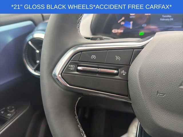 Used 2026 Chevrolet Equinox EV LT w/ LPO, Blackout Package image 31