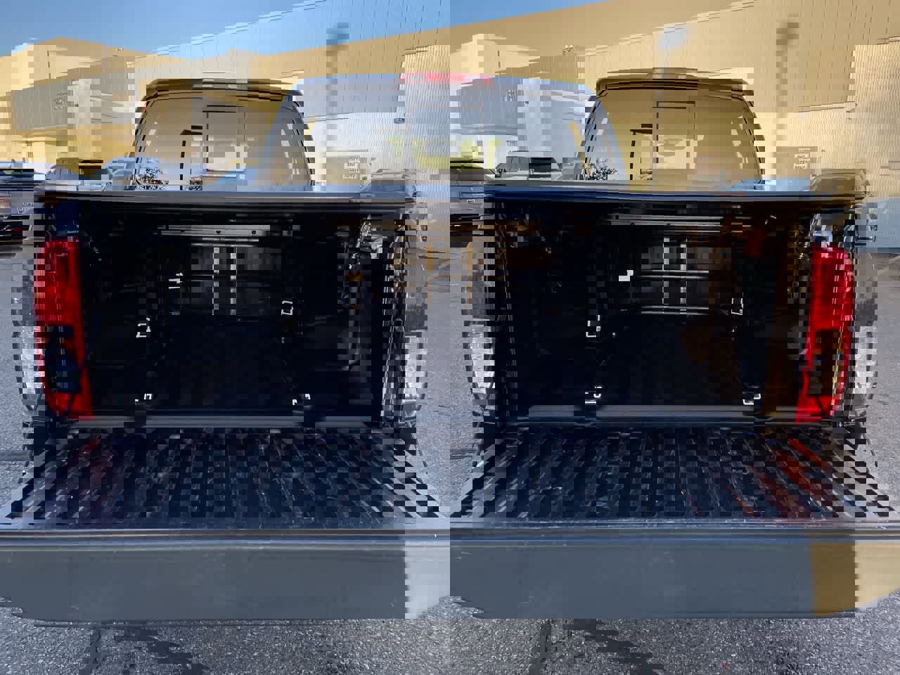 Used 2015 Nissan Frontier SV w/ SV Value Truck Package image 17