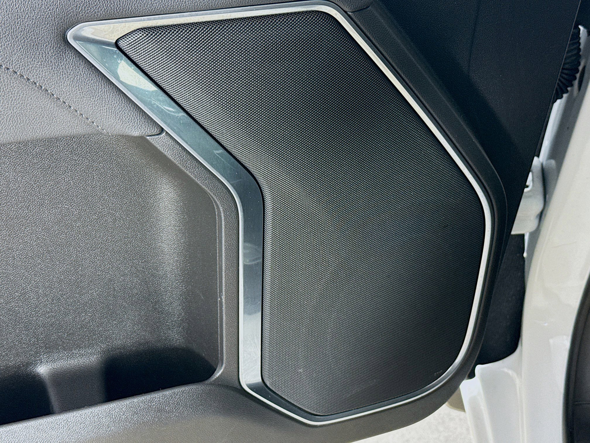 Used 2025 GMC Sierra 1500 SLT image 22