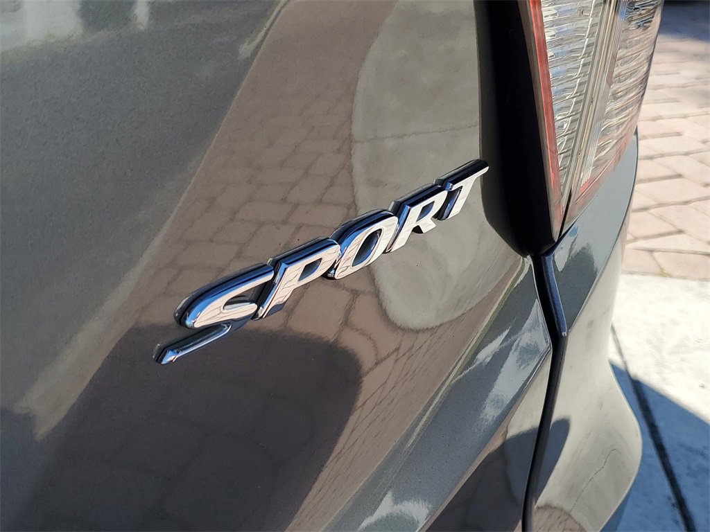 Used 2021 Honda HR-V Sport image 9