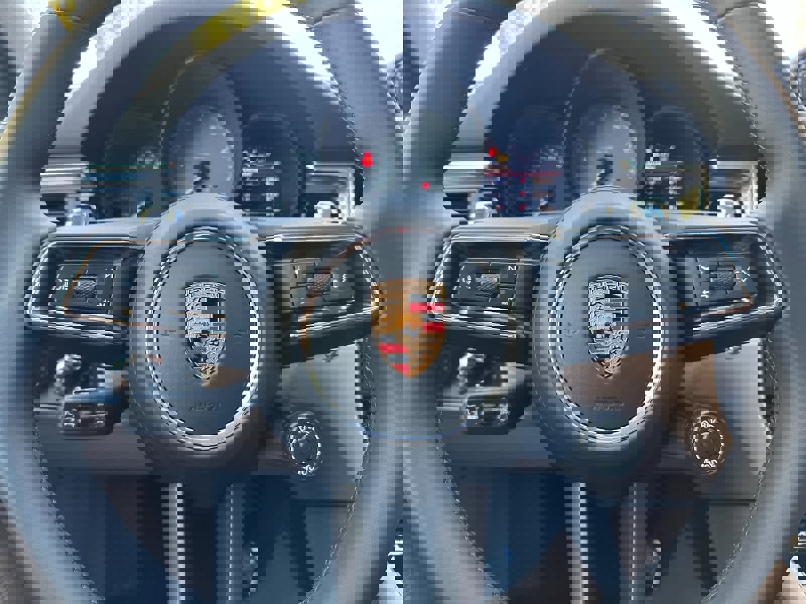 New 2026 Porsche Macan S image 26