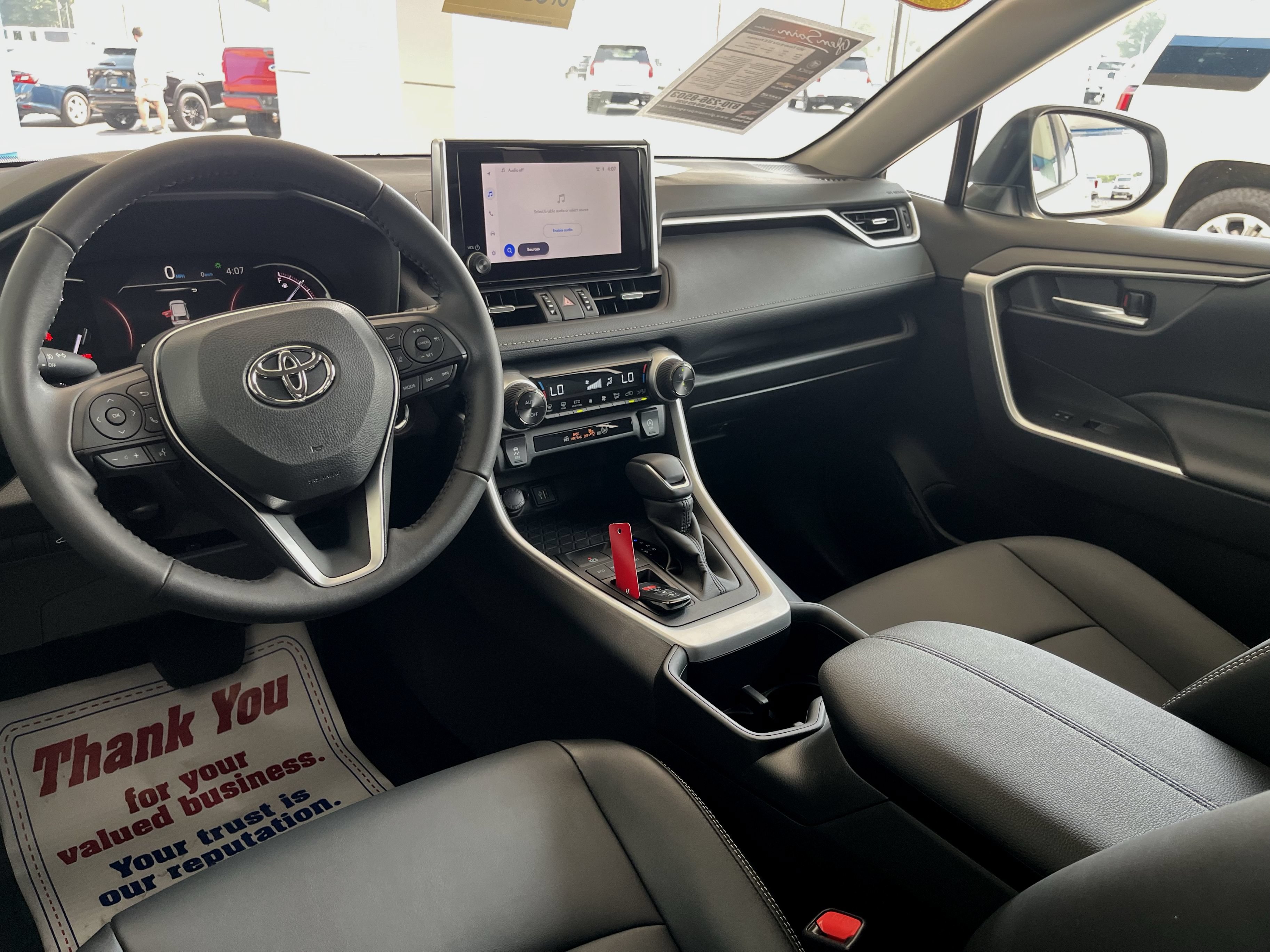 Used 2023 Toyota RAV4 XLE Premium FWD image 2