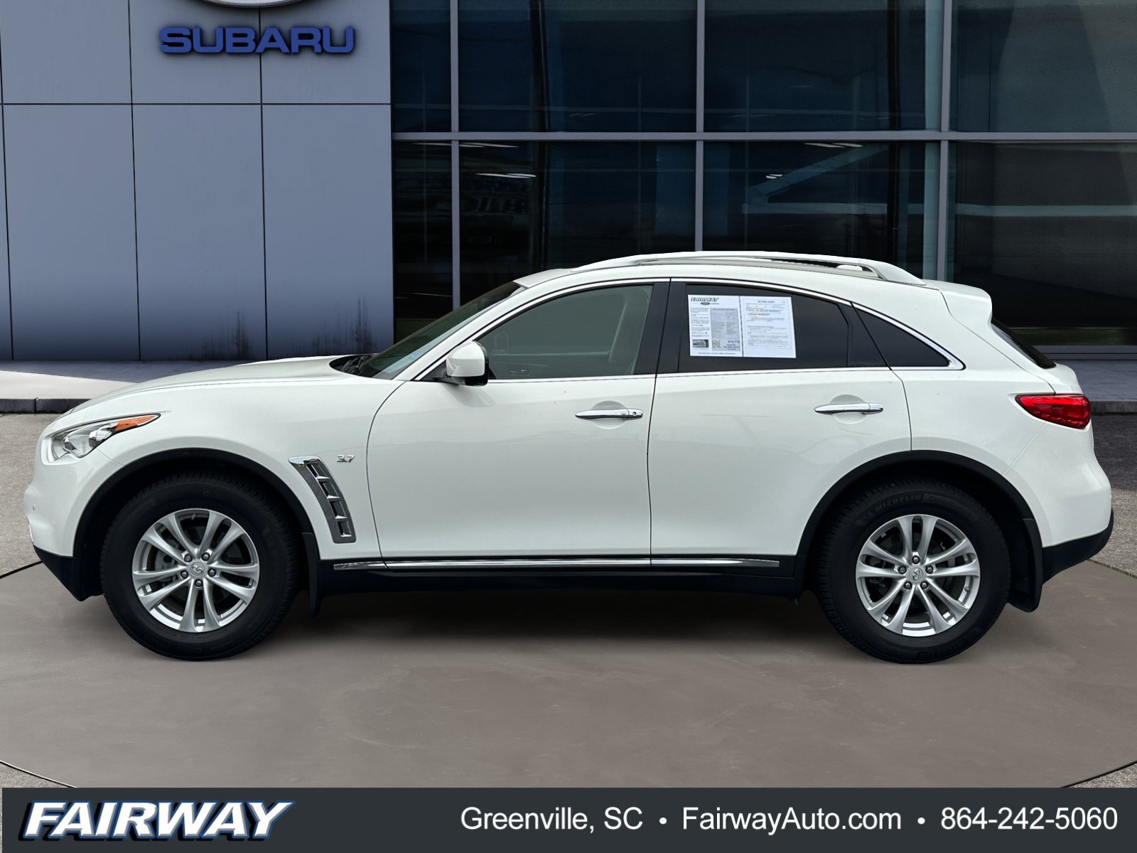 Used 2016 INFINITI QX70 2WD w/ Premium Package image 8