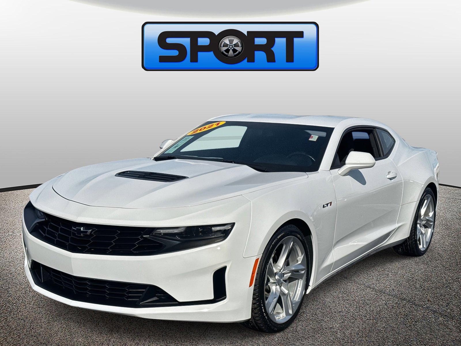 Used 2021 Chevrolet Camaro LT image 1