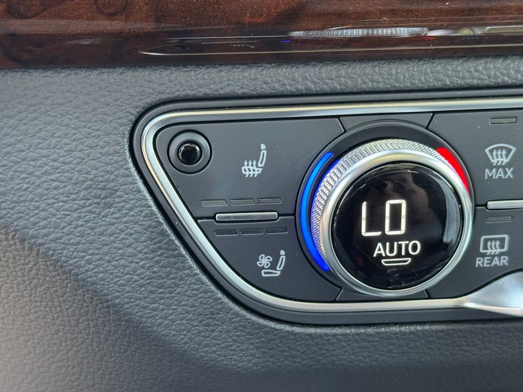 Used 2018 Audi Q5 Prestige image 29