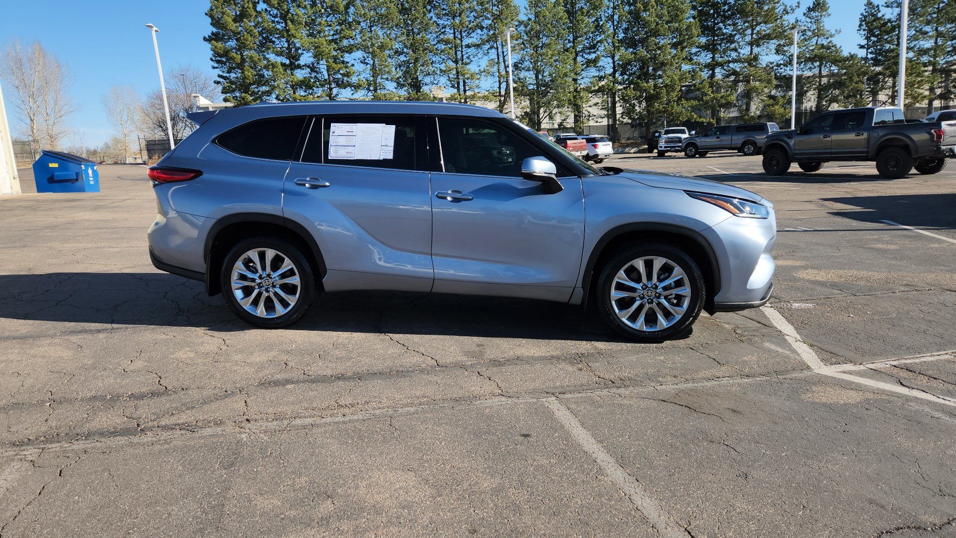 Used 2020 Toyota Highlander Limited image 17