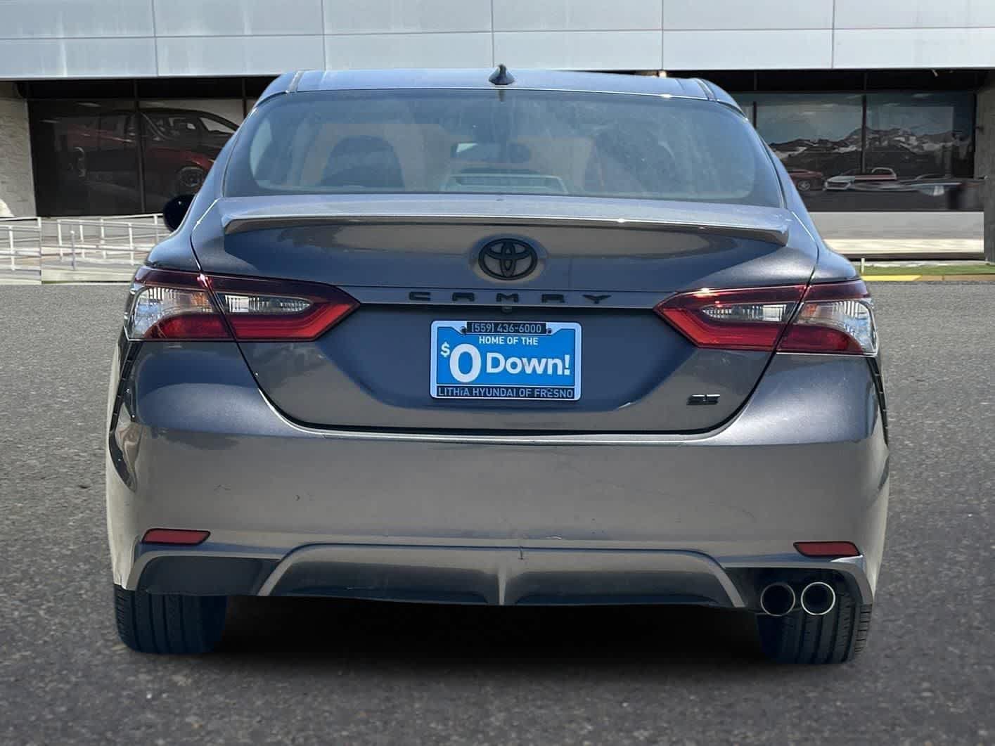 Used 2023 Toyota Camry SE FWD image 8