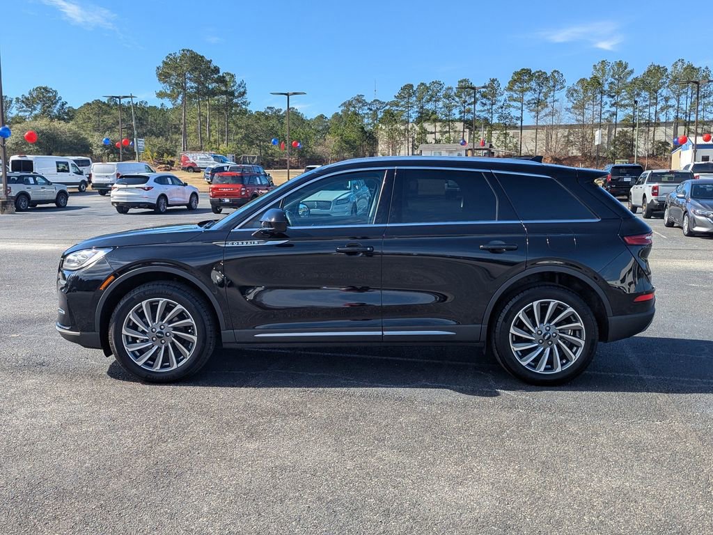 Used 2024 Lincoln Corsair Reserve image 9