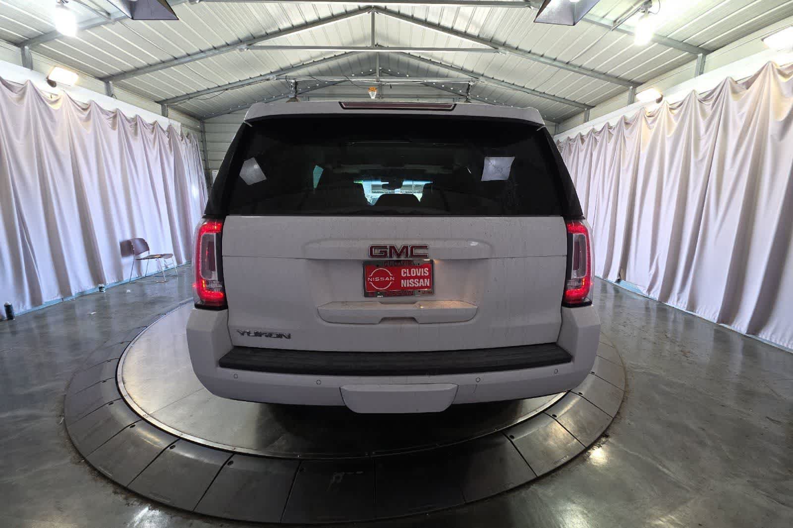 Used 2018 GMC Yukon SLT AWD/4WD image 8