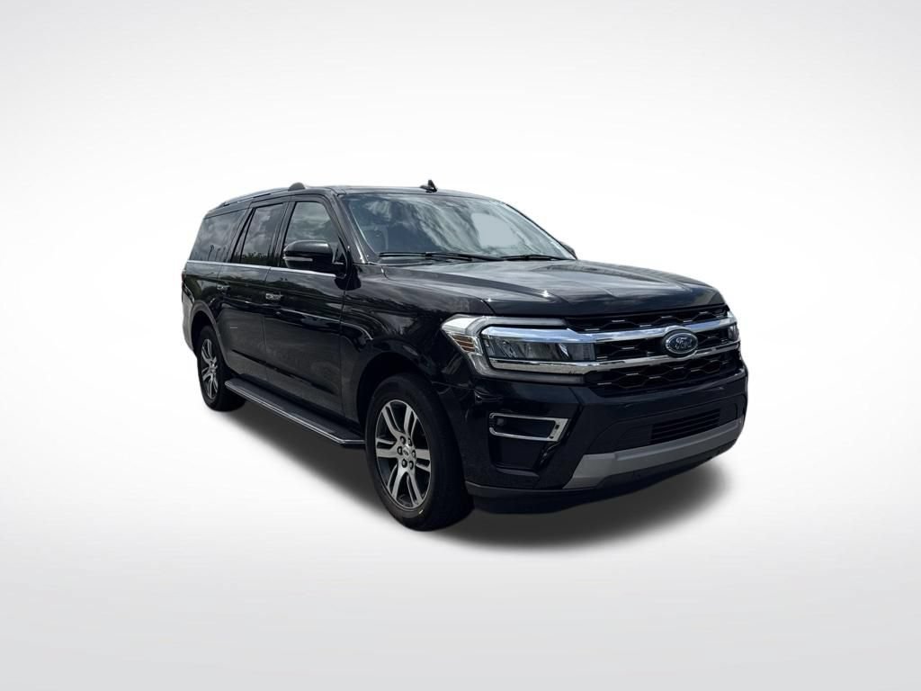 Used 2023 Ford Expedition Max Limited RWD image 2