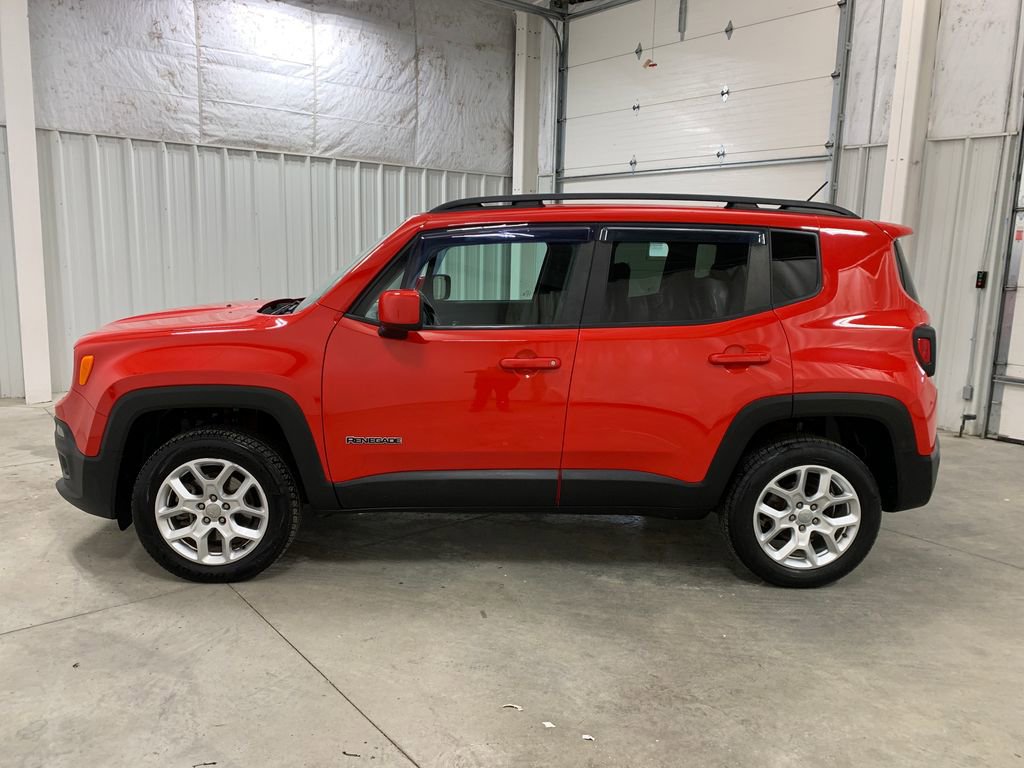 Used 2017 Jeep Renegade Latitude image 19