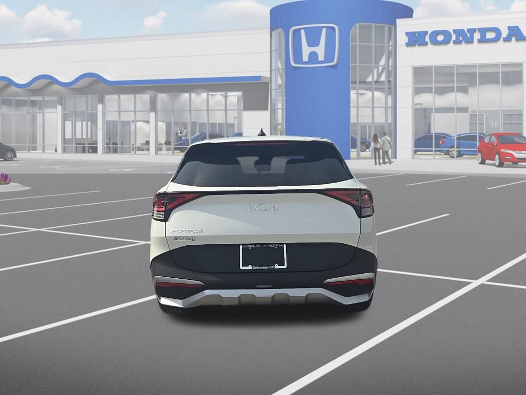 Used 2024 Kia Sportage LX image 7