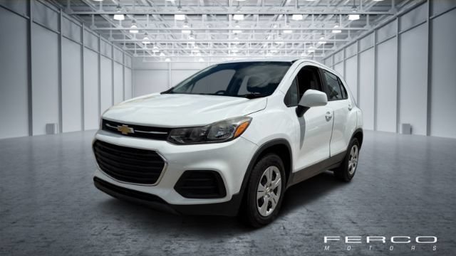 Used 2017 Chevrolet Trax LS w/ LPO, Cargo Package FWD image 1