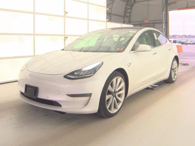 Used 2019 Tesla Model 3 Performance image 4