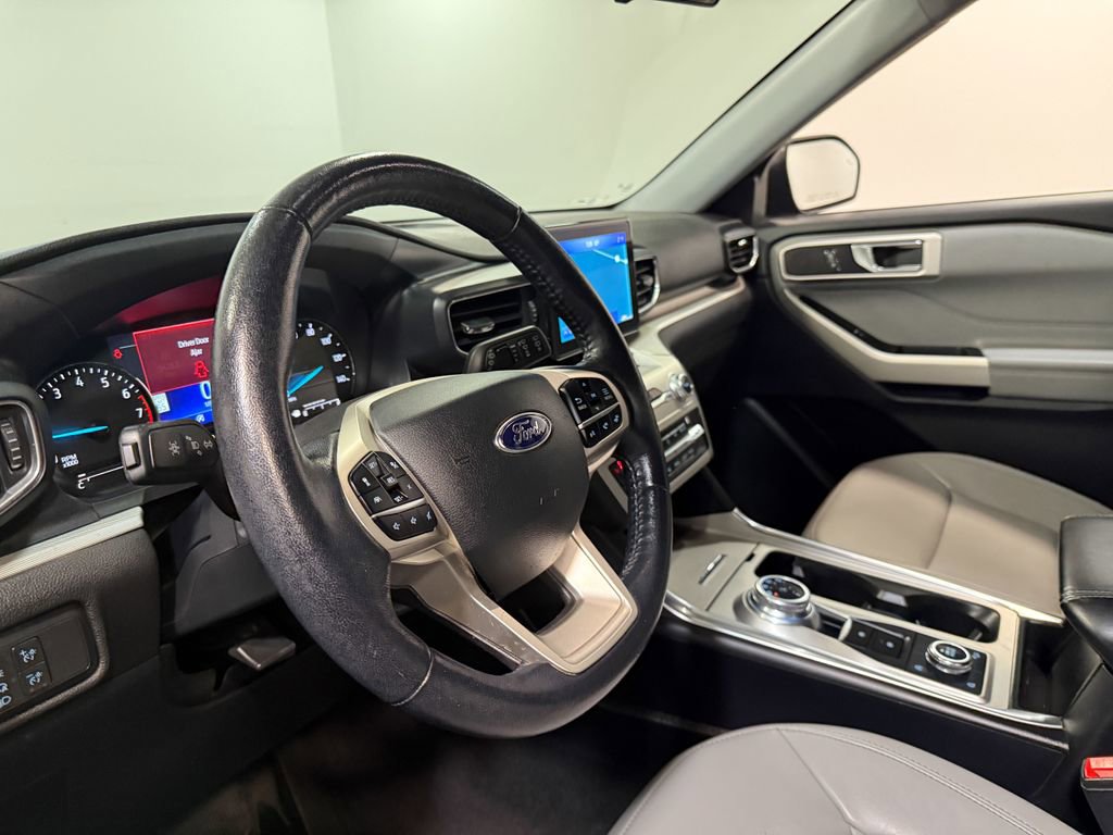 Used 2021 Ford Explorer XLT w/ Equipment Group 202A image 65