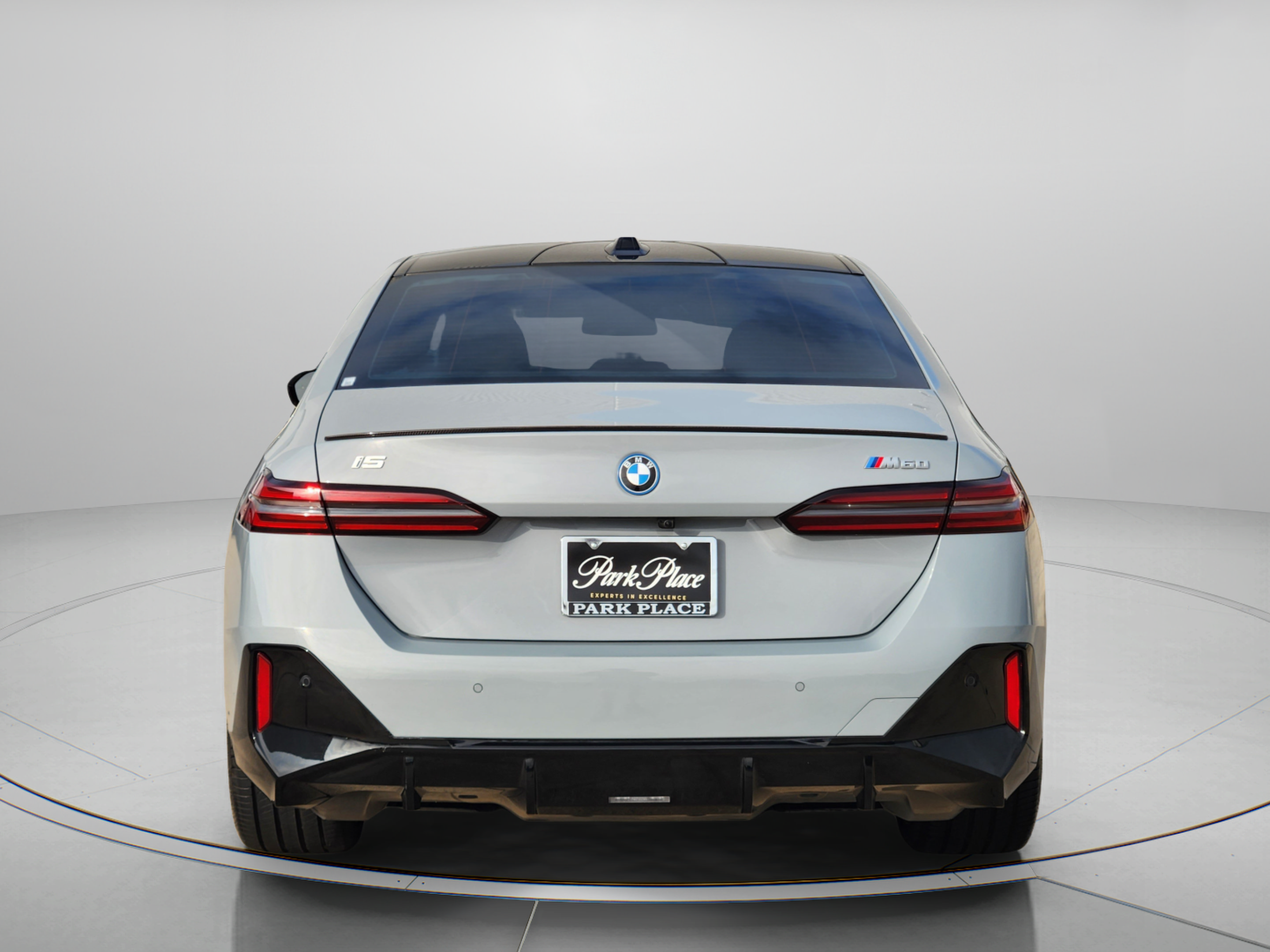 Used 2024 BMW i5 M60 w/ Executive Package AWD/4WD image 4