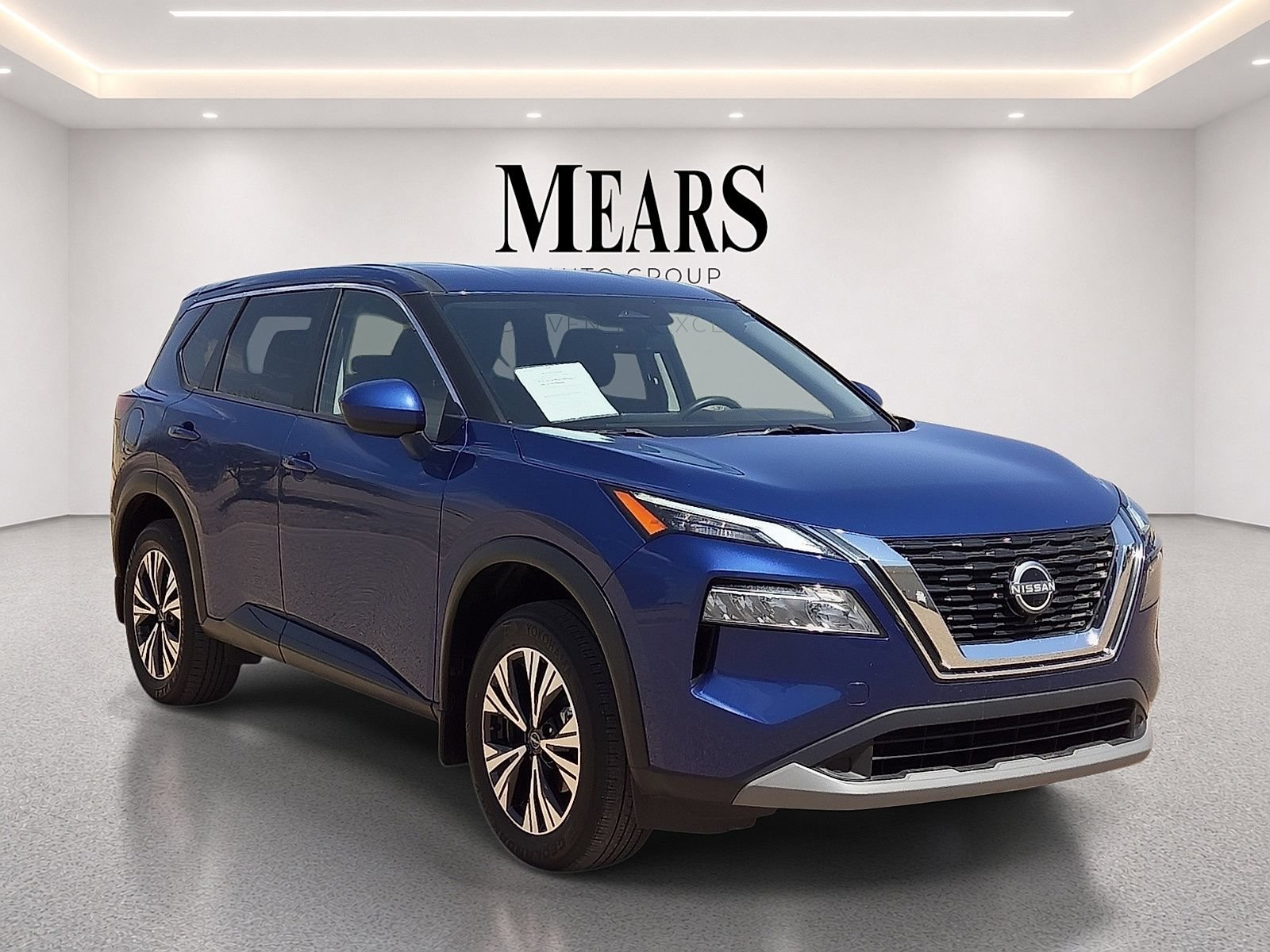 Used 2023 Nissan Rogue SV AWD/4WD image 7
