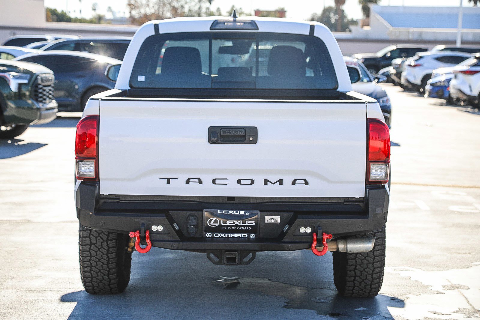 Used 2018 Toyota Tacoma TRD Off-Road image 6