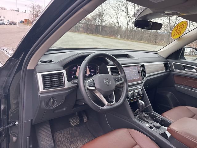 Used 2022 Volkswagen Atlas SEL image 43