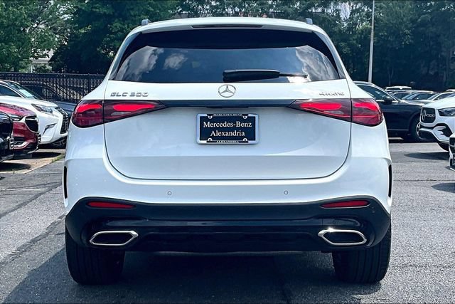 Certified 2024 Mercedes-Benz GLC 300 4MATIC image 3