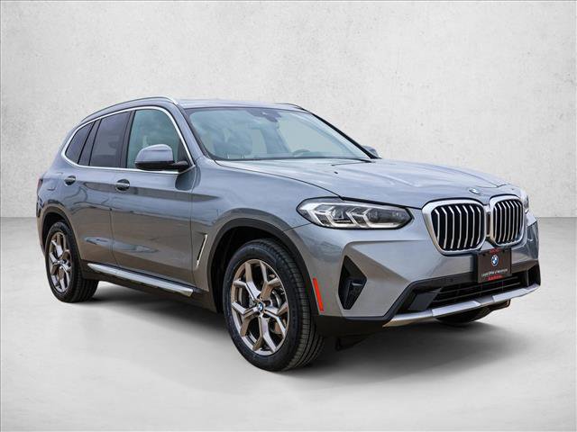 Used 2023 BMW X3 xDrive30i w/ Premium Package image 3