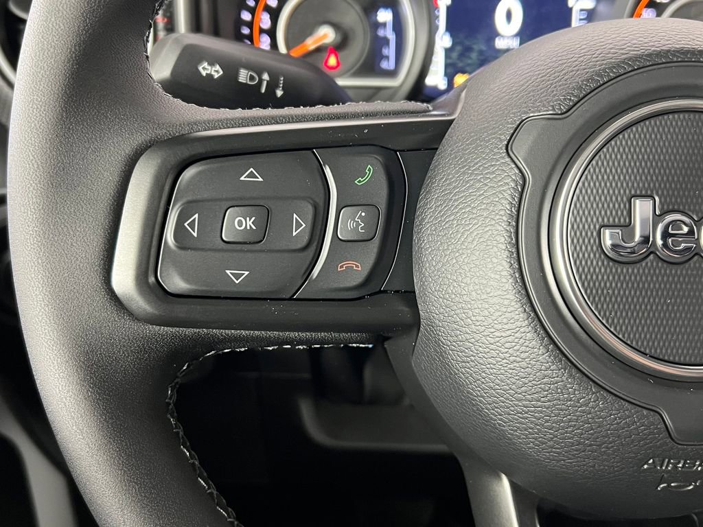 New 2026 Jeep Wrangler Unlimited Rubicon AWD/4WD image 24