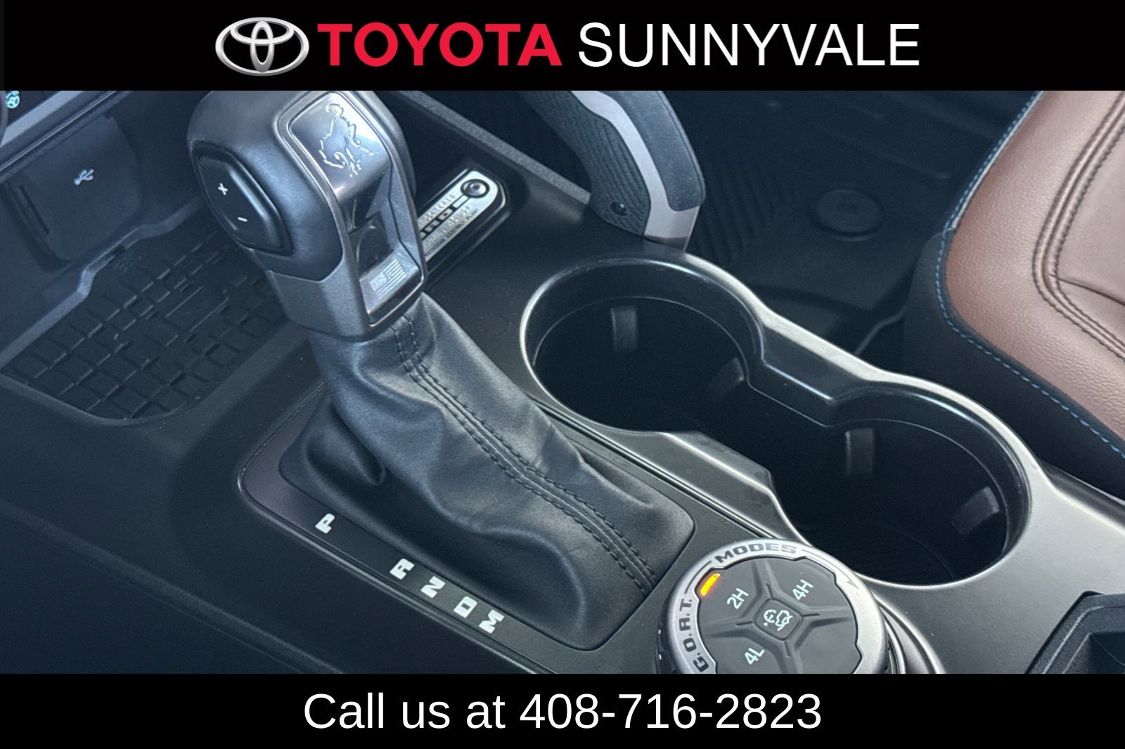 Used 2024 Ford Bronco Outer Banks AWD/4WD image 19