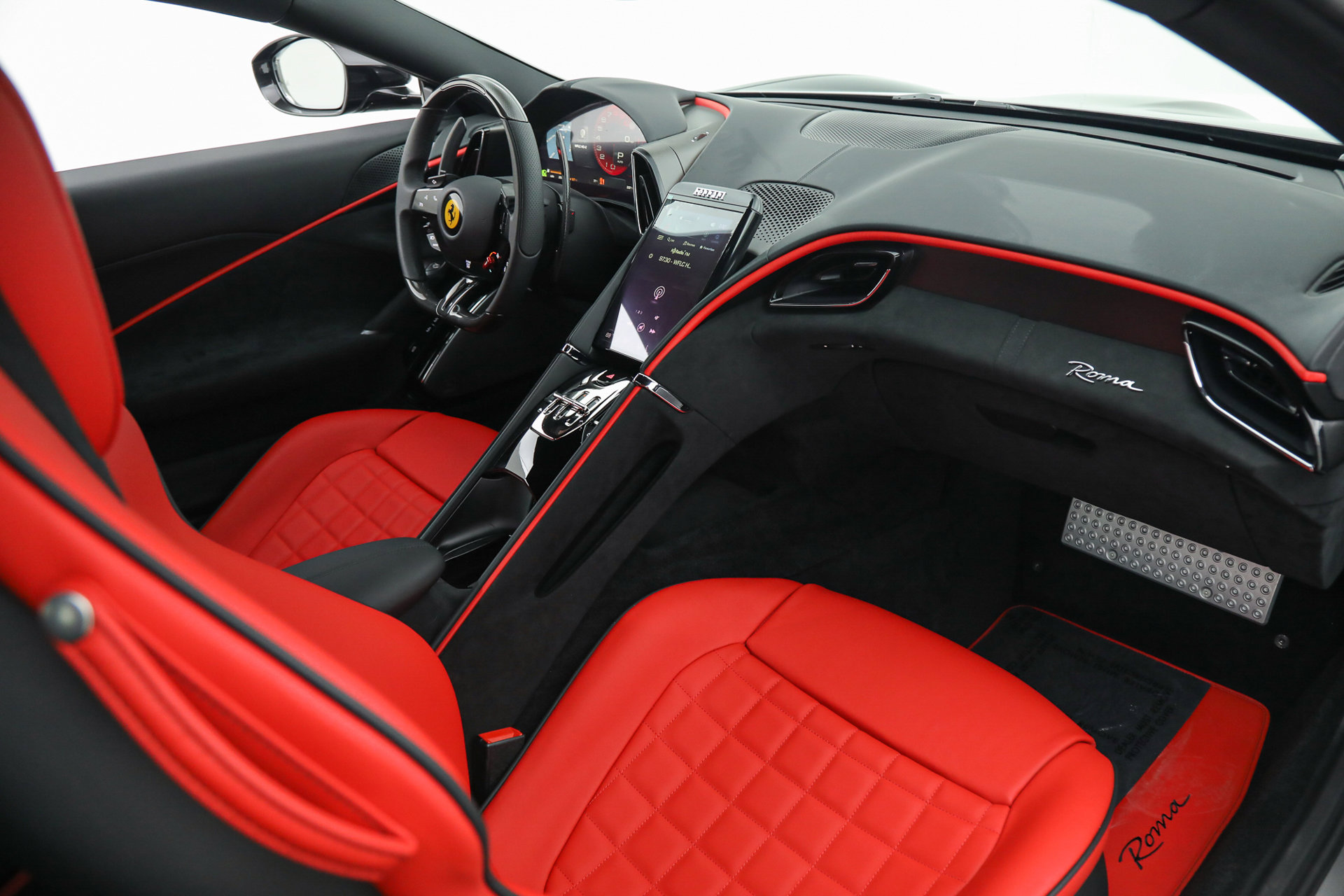 Certified 2022 Ferrari Roma image 19