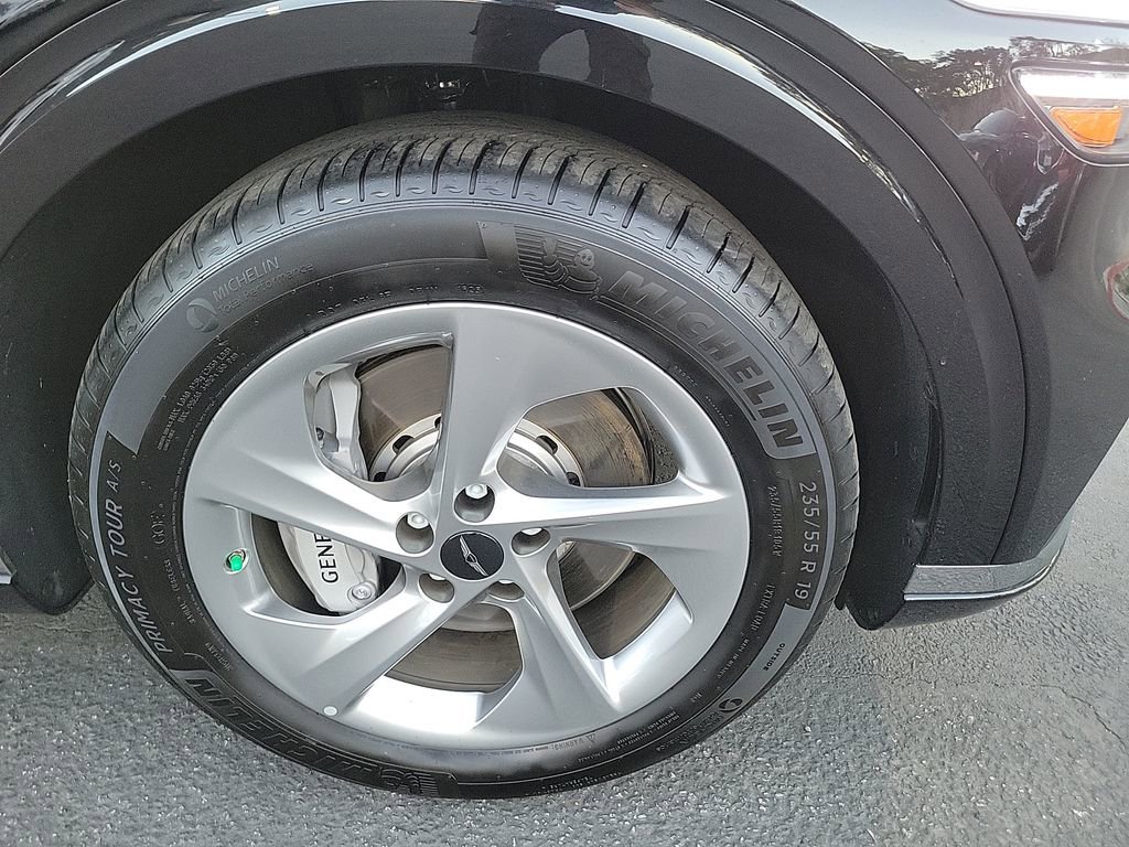 Used 2026 Genesis GV70 2.5T image 37