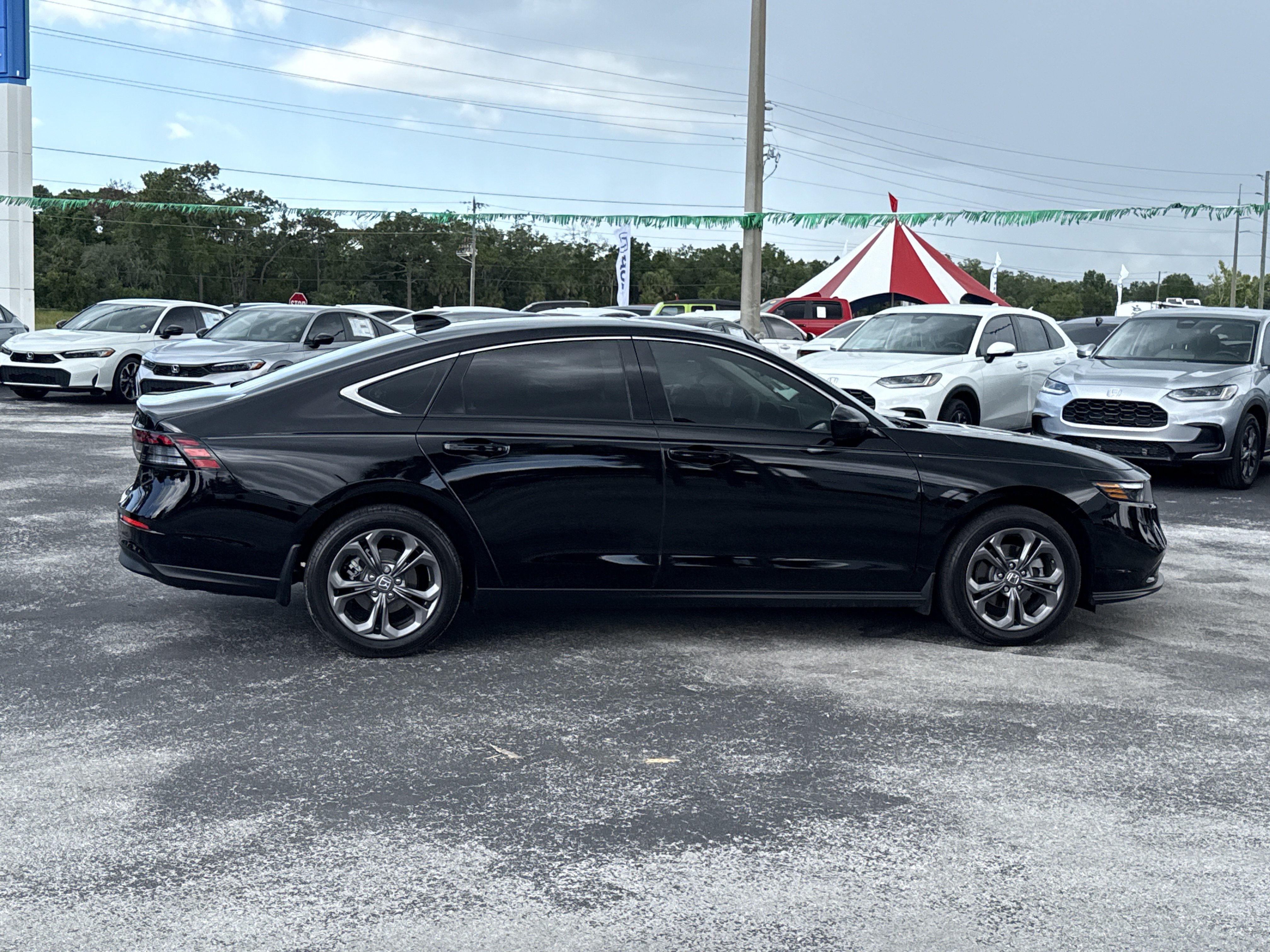 Certified 2023 Honda Accord EX image 6