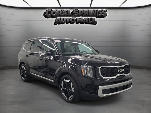 Certified 2024 Kia Telluride EX FWD image 1