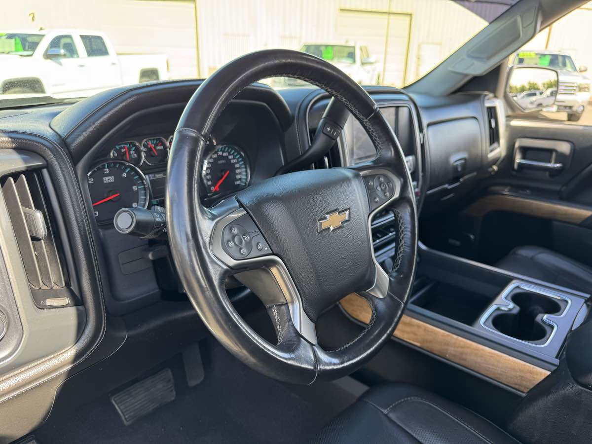 Used 2018 Chevrolet Silverado 1500 LTZ w/ Sport Package AWD/4WD image 24