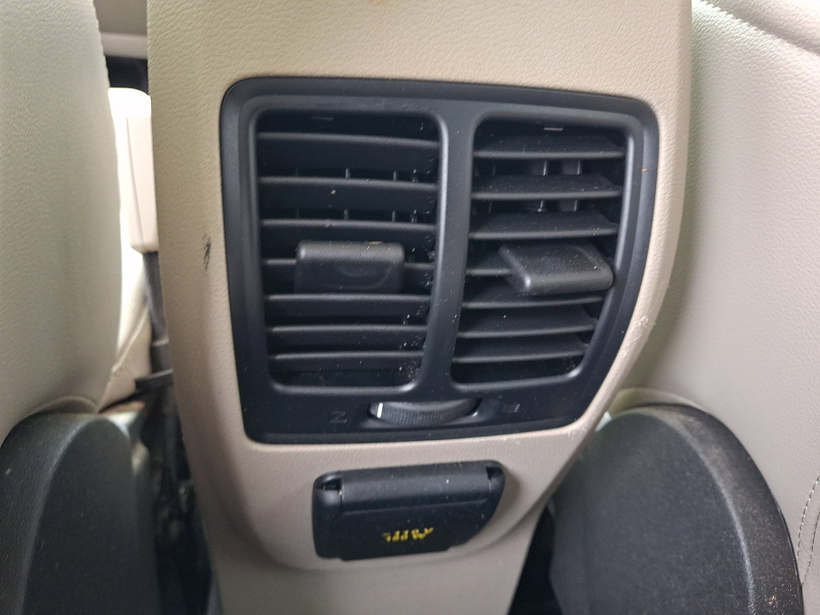 Used 2017 Ford Escape Titanium AWD/4WD image 13