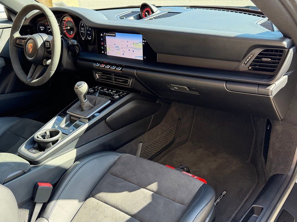 Certified 2022 Porsche 911 Carrera 4 GTS image 25