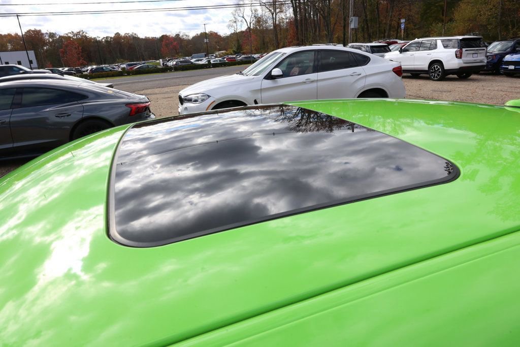 Used 2015 Dodge Challenger SRT w/ Technology Group image 10